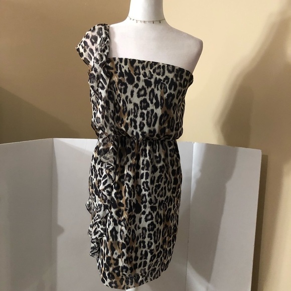 Kenneth Cole Leopard Mini Dress Size 0 EUC - Picture 1 of 8